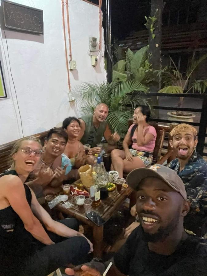 Cheri Backpackers Hostel Moalboal Luaran gambar