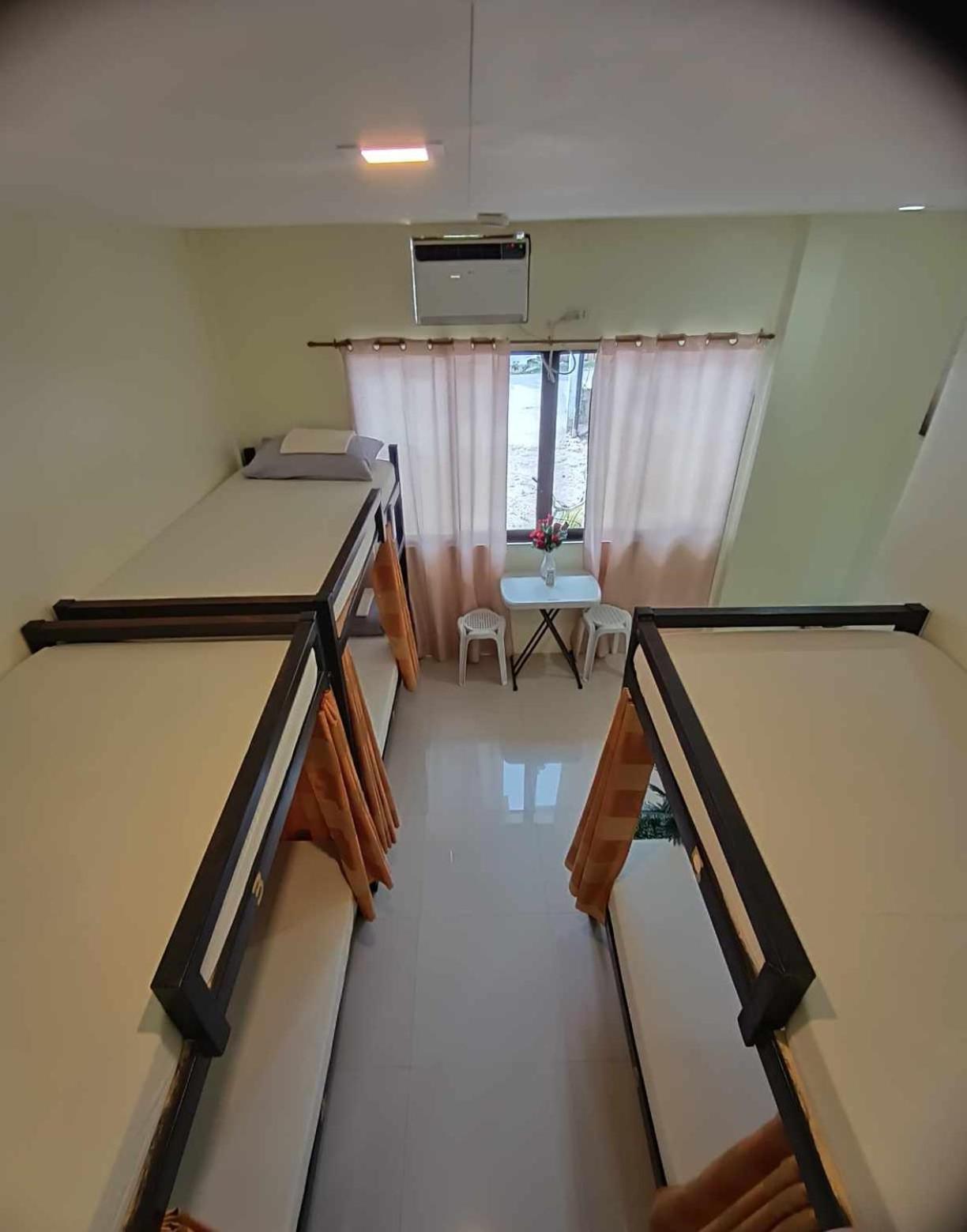 Cheri Backpackers Hostel Moalboal Luaran gambar