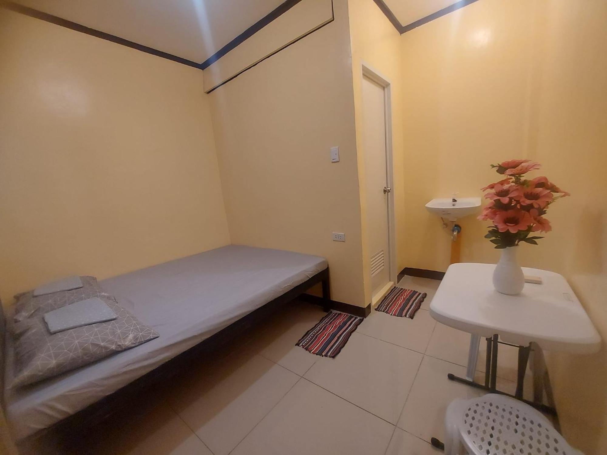 Cheri Backpackers Hostel Moalboal Luaran gambar