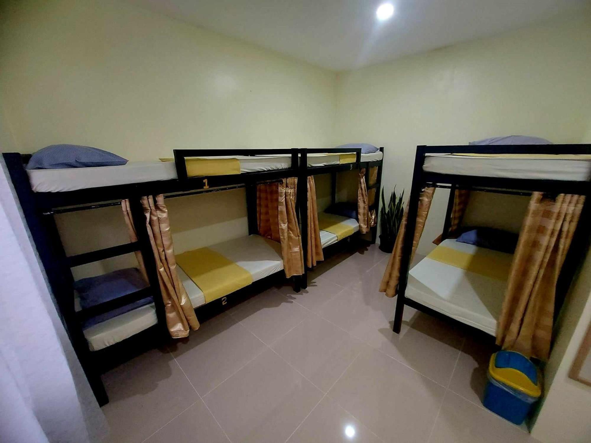 Cheri Backpackers Hostel Moalboal Luaran gambar