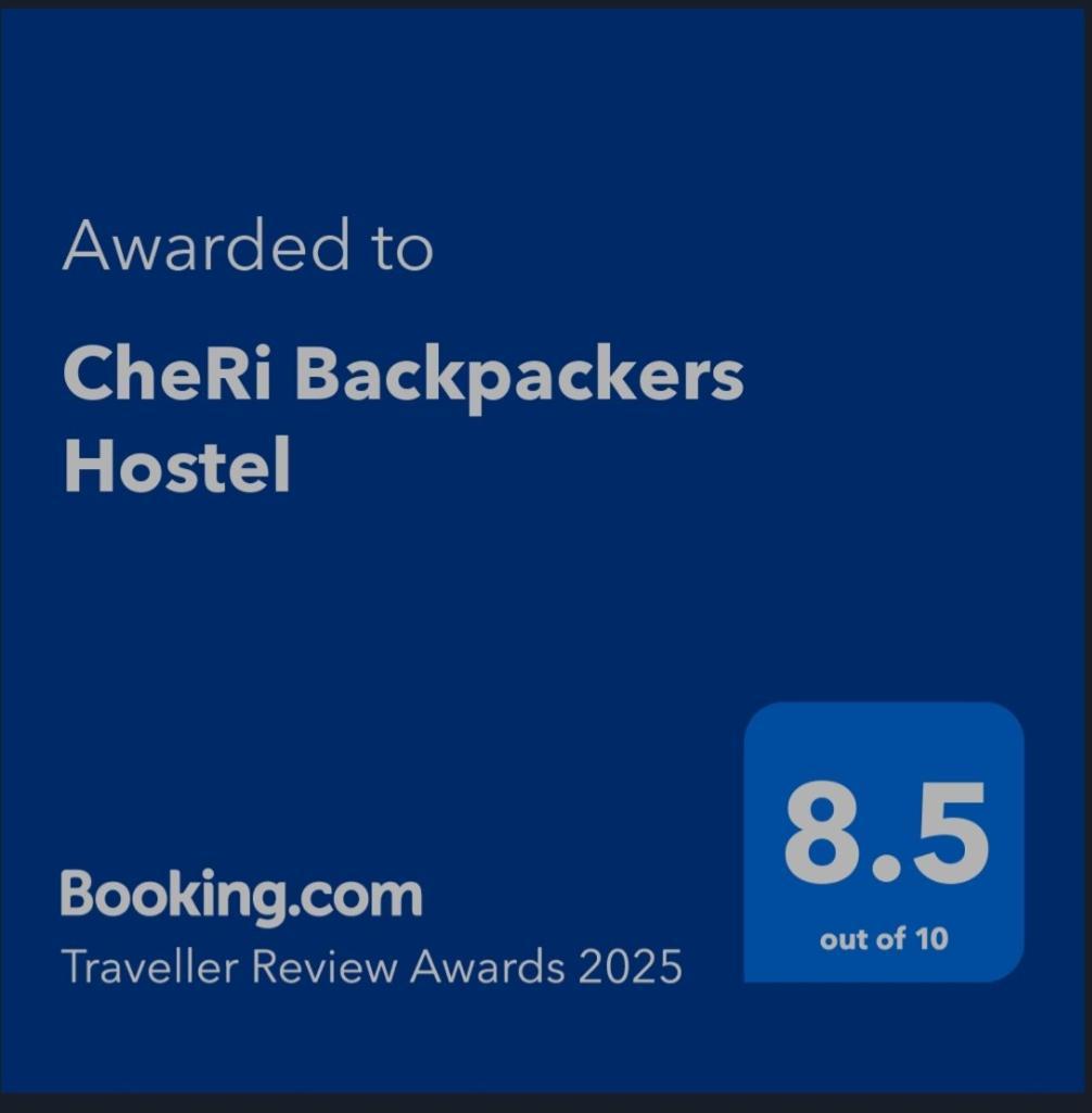 Cheri Backpackers Hostel Moalboal Luaran gambar